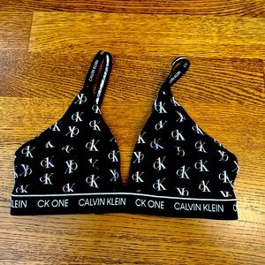 Calvin Klein - Modern Cotton Lightly Lined Triangle Bralette (M)